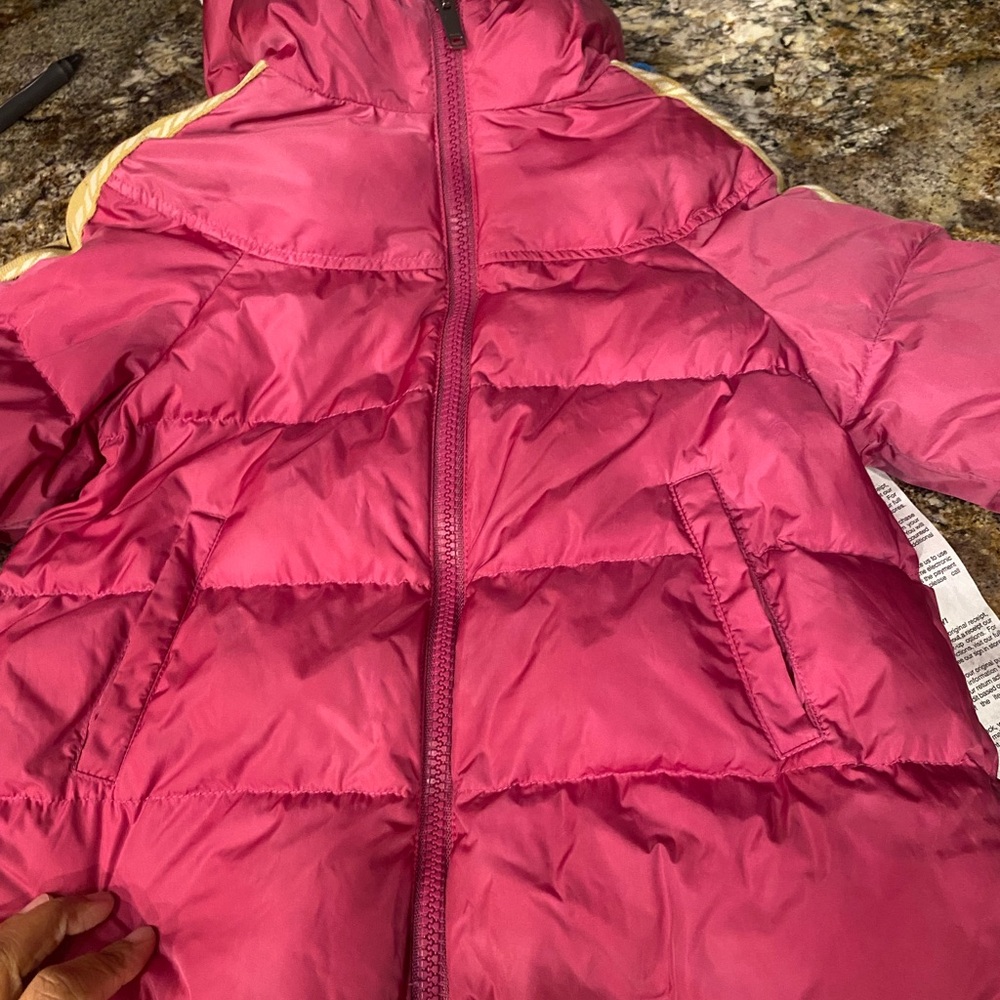 Gucci Infant Pink Logo Hooded Puffer